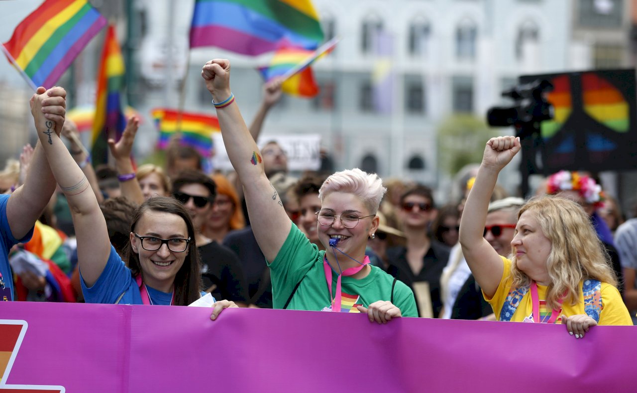 LGBT上街 塞拉耶佛首度同志驕傲遊行