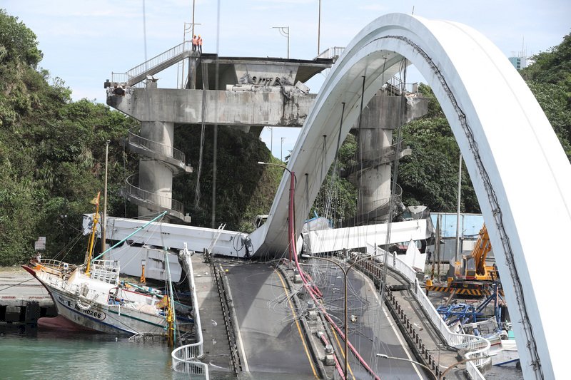 南方澳跨港大橋倒塌 運安會啟動首件水公路複合調查