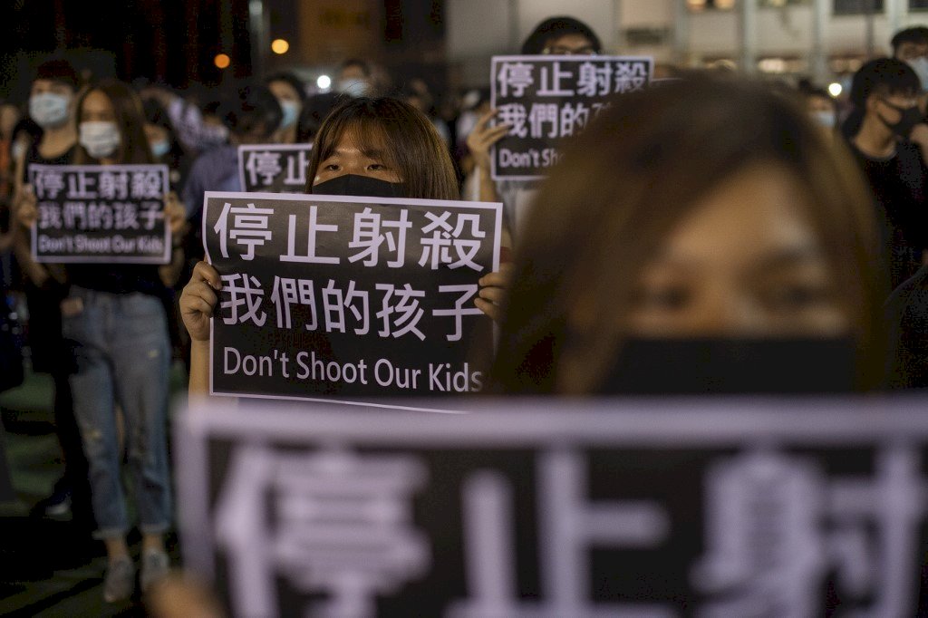 香港反送中多區示威 聲援中槍學生