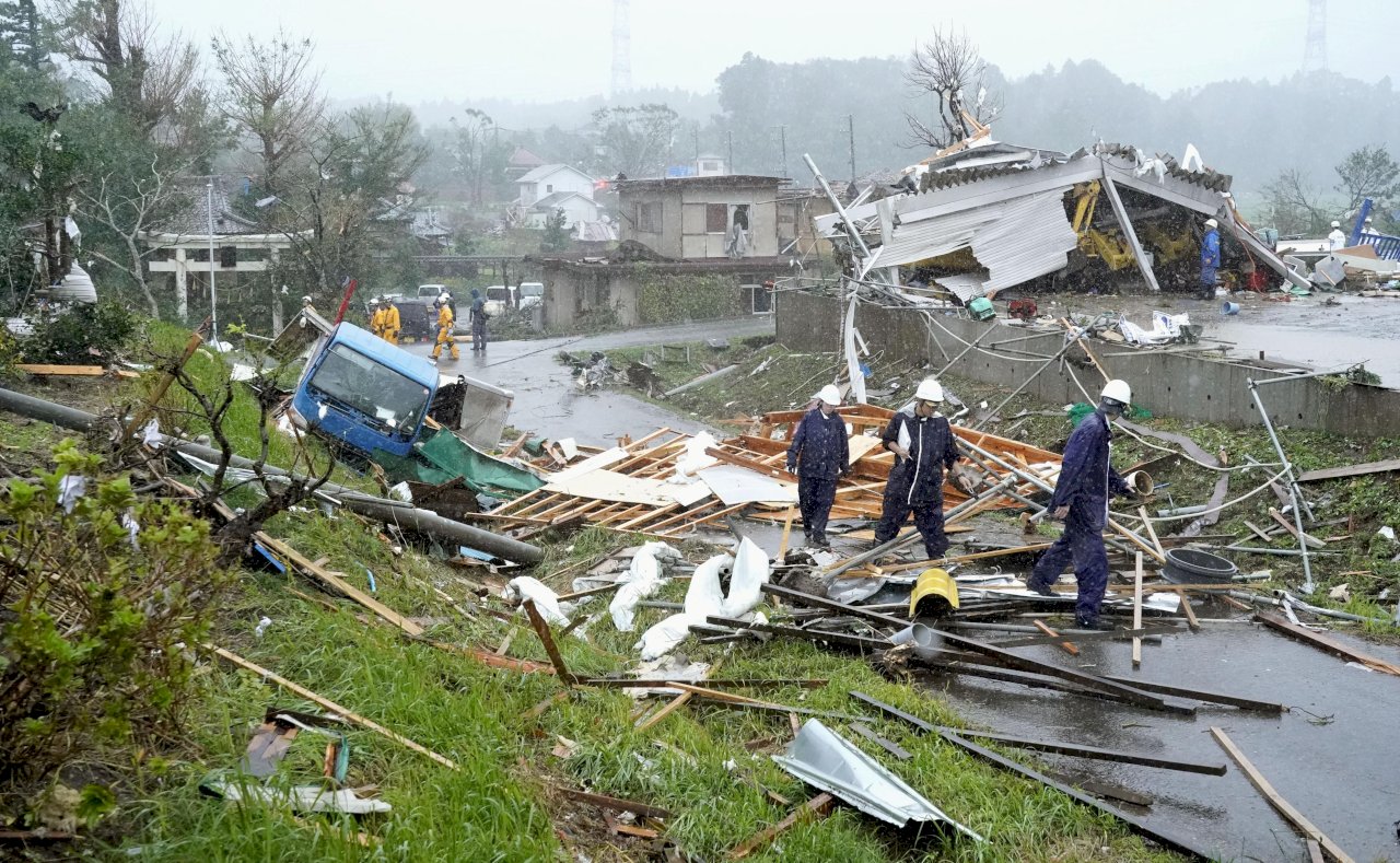 61年來最強颱撲日 哈吉貝創千葉縣民宅數人傷