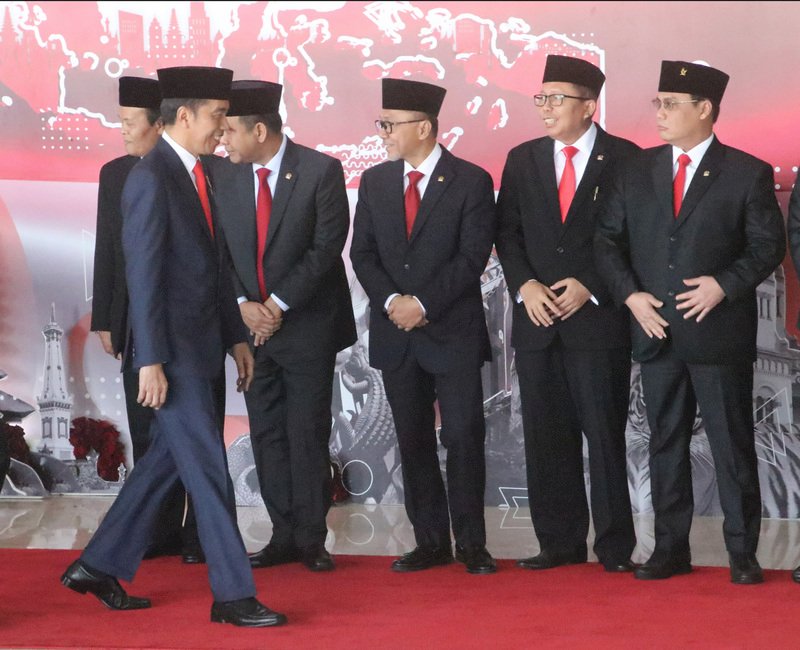 佐科威連任就職印尼總統 料組超肥胖執政聯盟