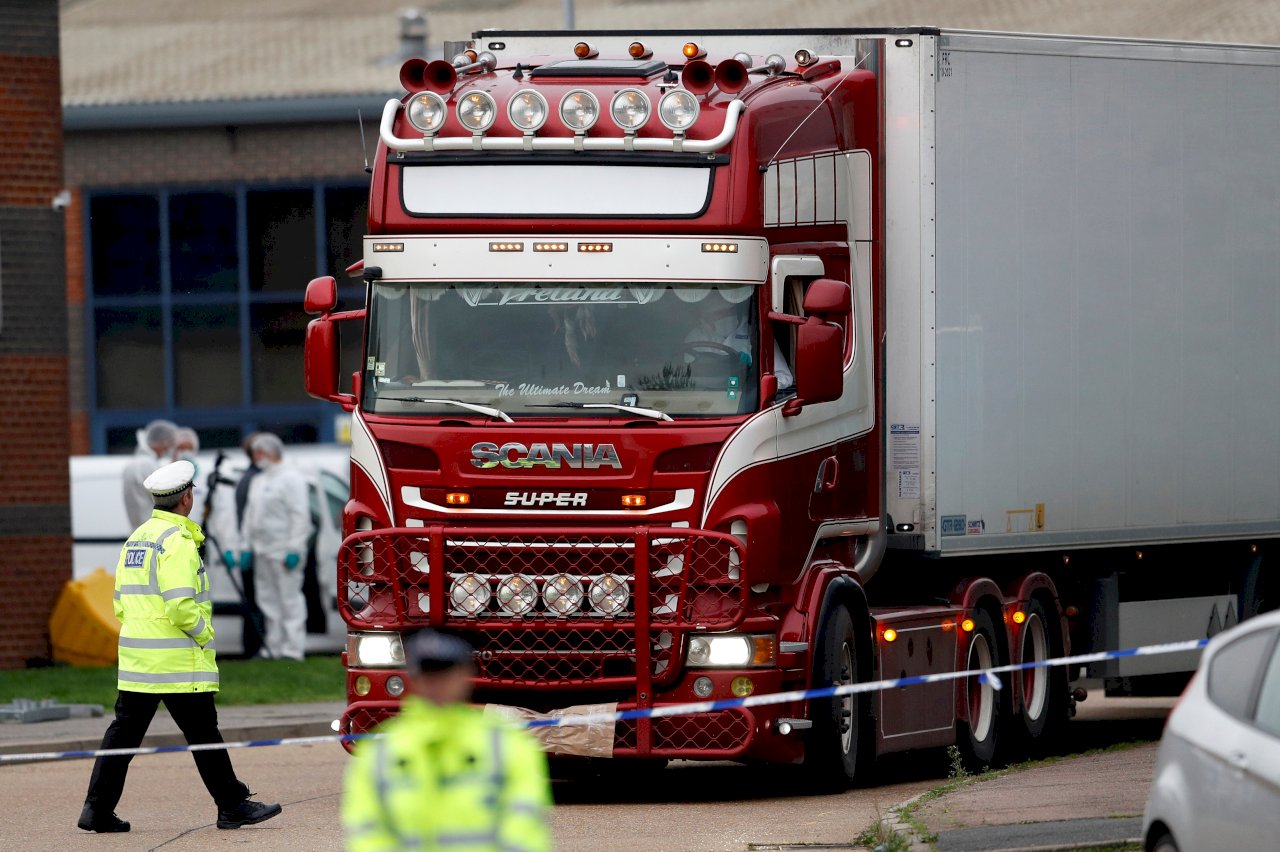 英國冷凍貨櫃39死命案 死者全為越南籍