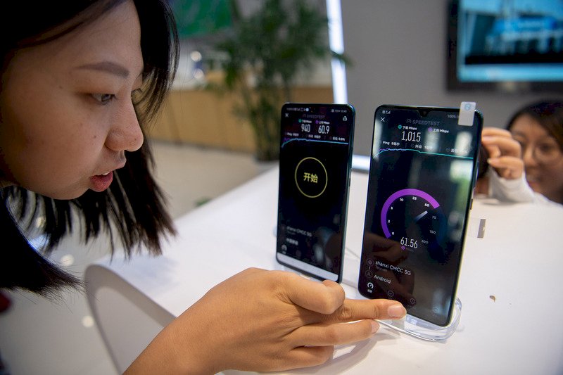 中國加強網路控制 辦手機門號須登記人臉資料