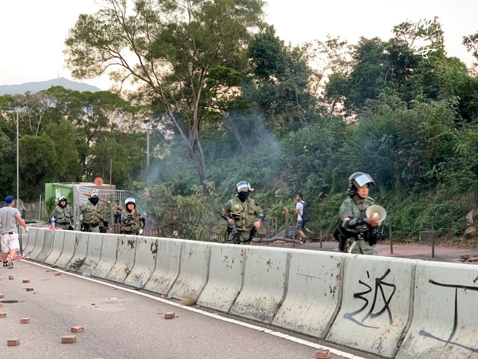 香港「反送中」運動未結束 城大發現汽油彈