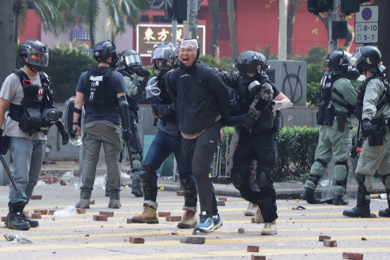 逾500人遭控暴動罪 香港議員提修法降刑期至3年