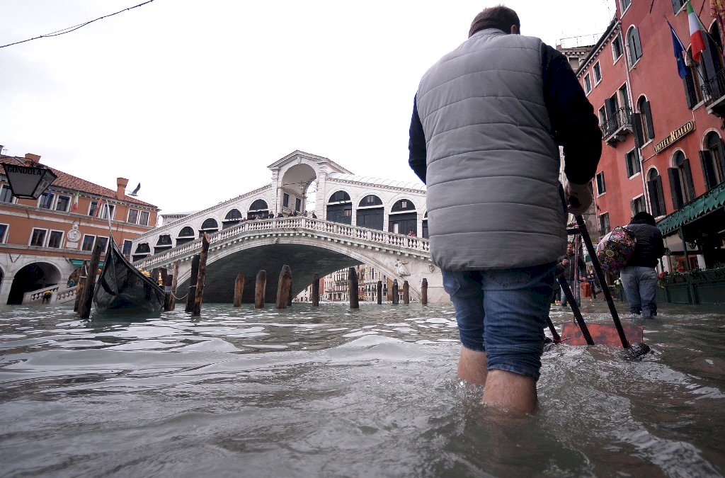 威尼斯經歷一週空前水災 民眾努力回復正常生活