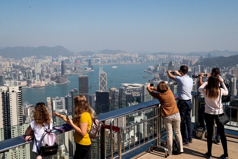 中秋加國慶連休8天 香港預期百萬陸客到訪