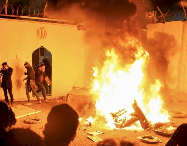 駐伊拉克領事館遭縱火 伊朗：伊拉克應採果斷行動