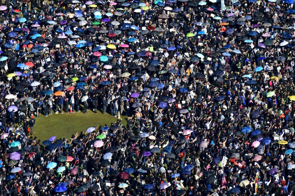 香港民陣發起數萬人遊行 前頭隊伍已抵終點