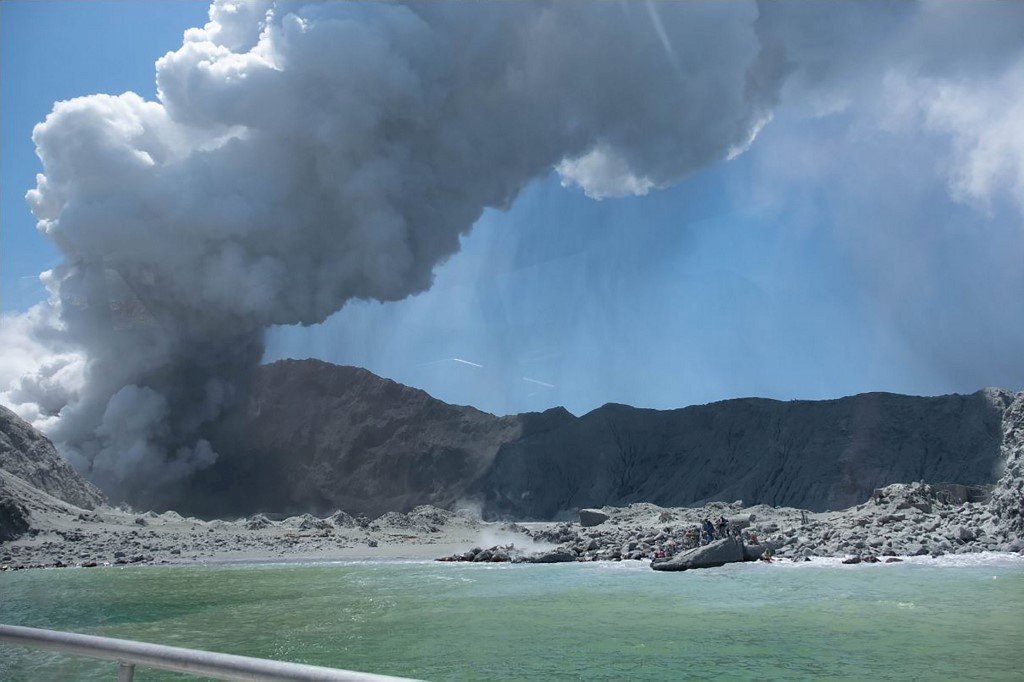 紐西蘭火山爆發 增至18死