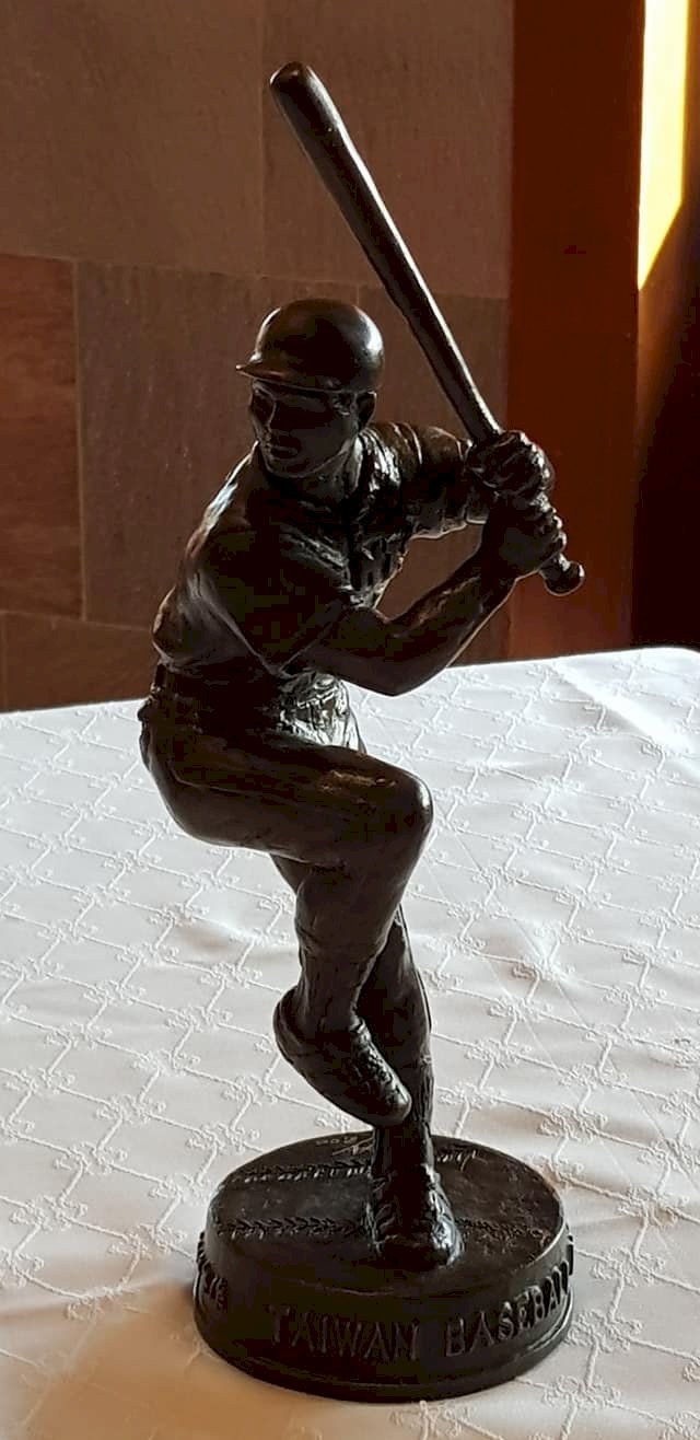 王貞治銅雕發行 全球限量200尊