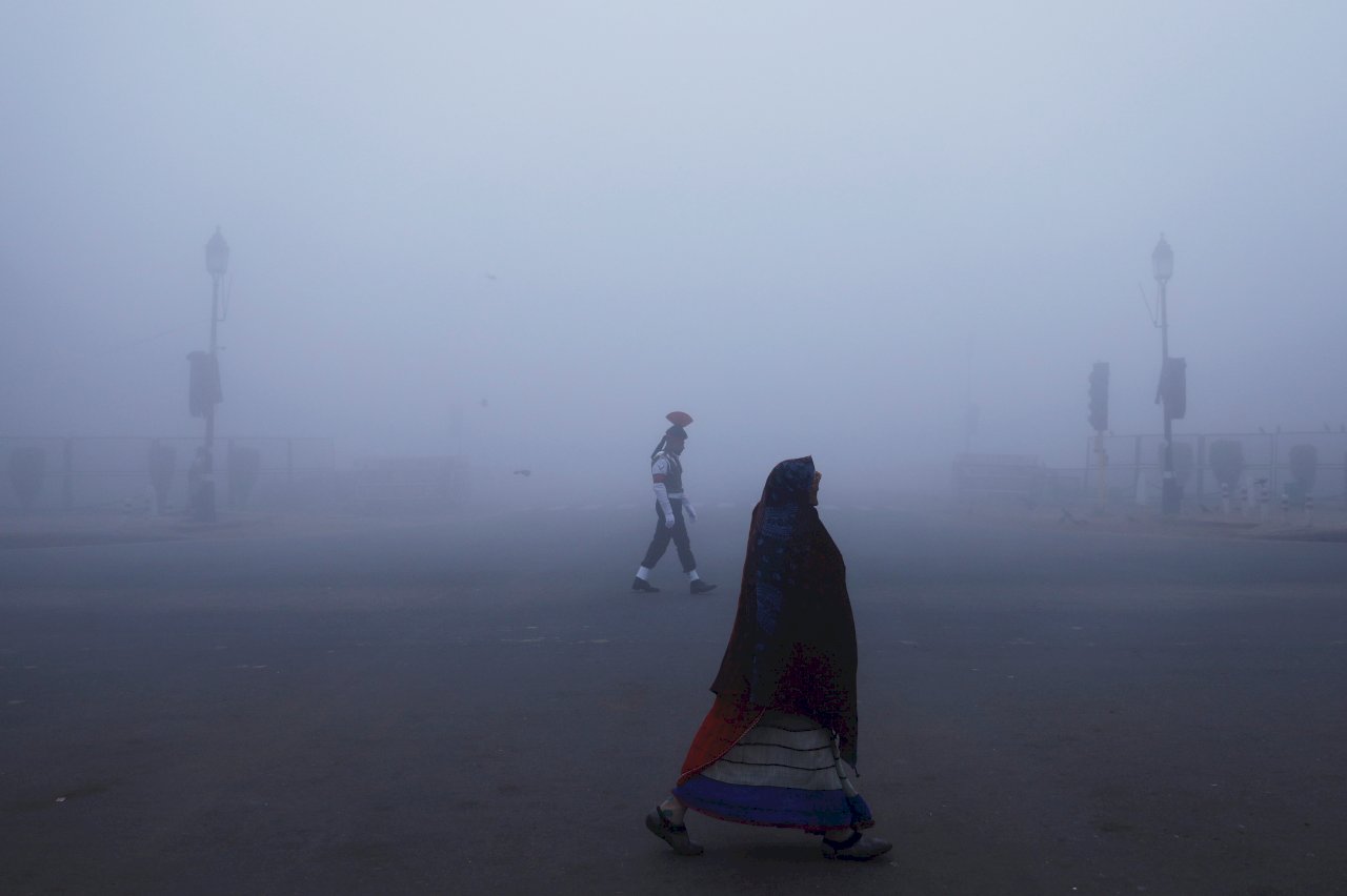 印度德里22年來最冷12月 德里郊區6死