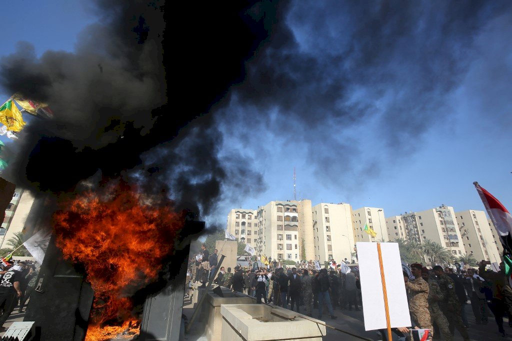 使館遭民兵圍攻 促使川普下令擊殺伊朗將領