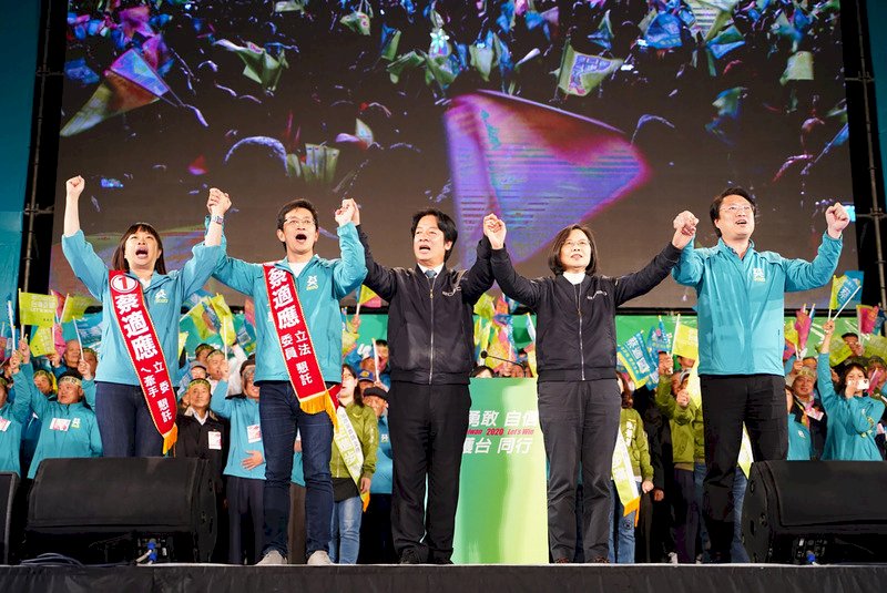 洛杉磯時報：台灣選民面臨兩難抉擇