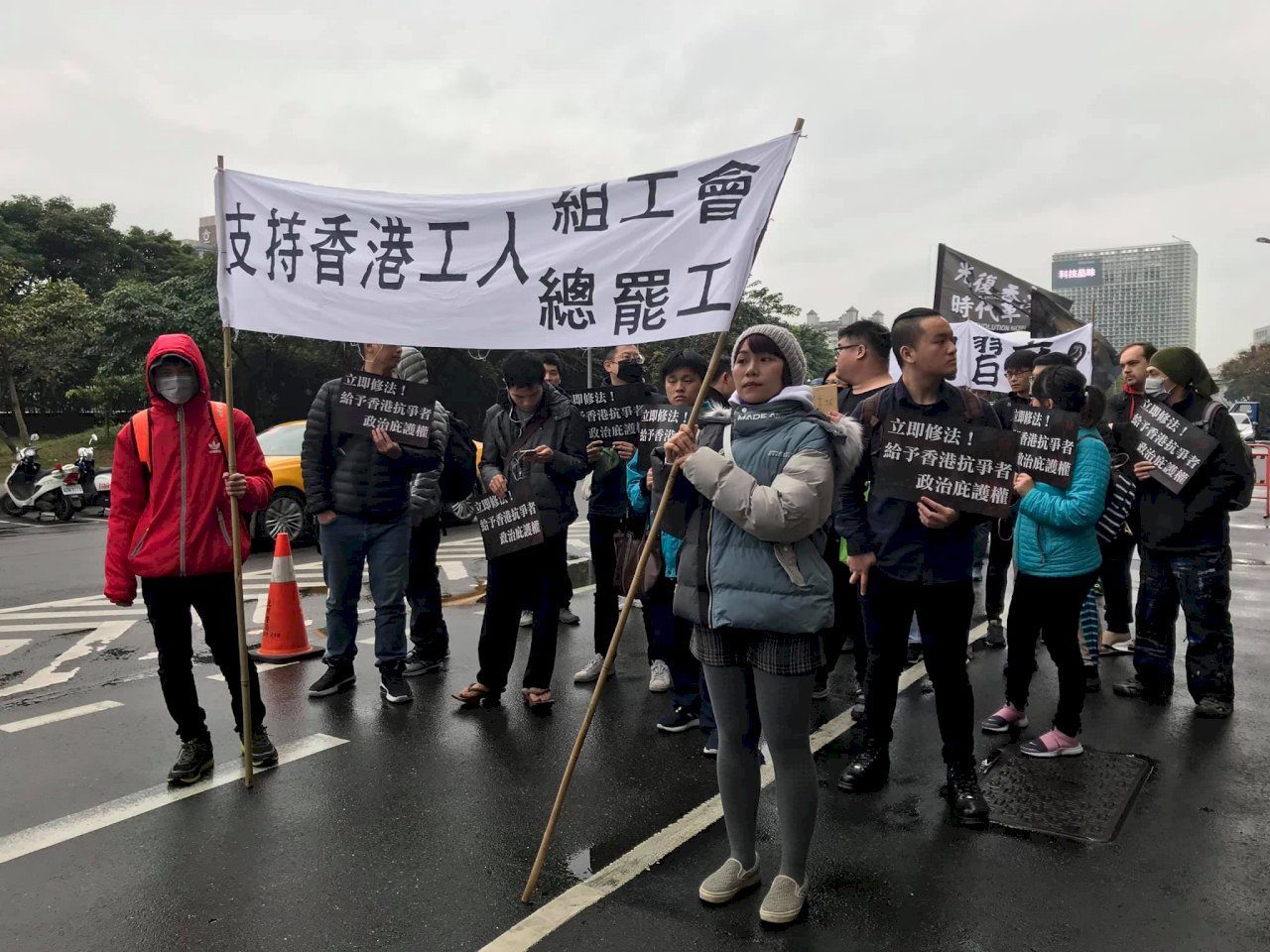 民團發起遊行挺香港 要求給予港人政治庇護權