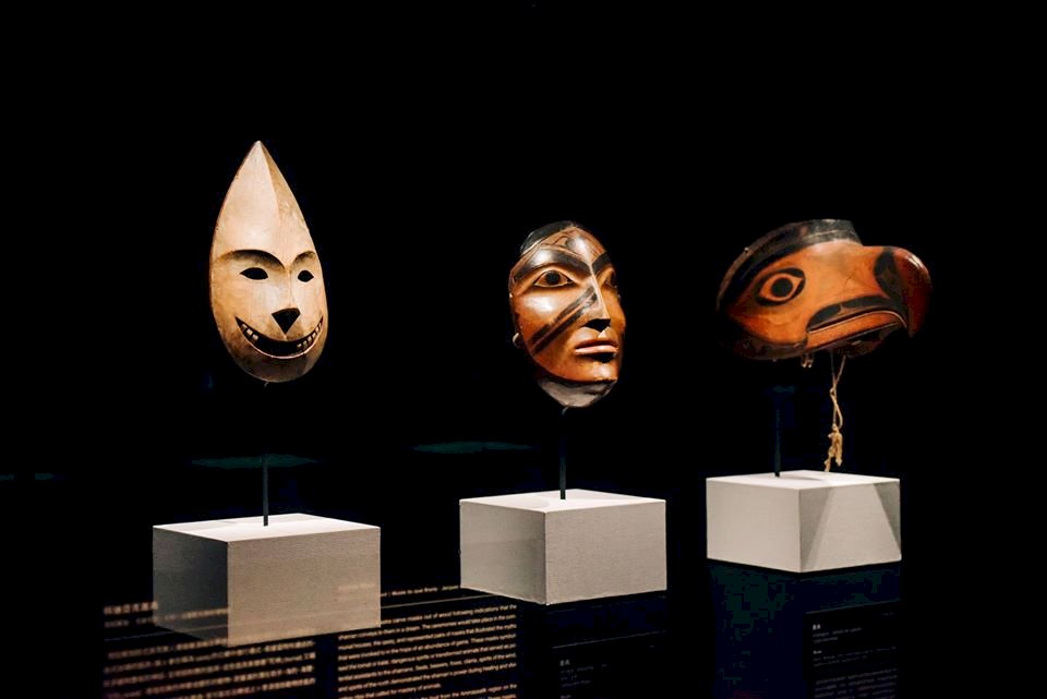 法凱布朗利博物館兩大策展登台   刺青、面具精品展一次看足