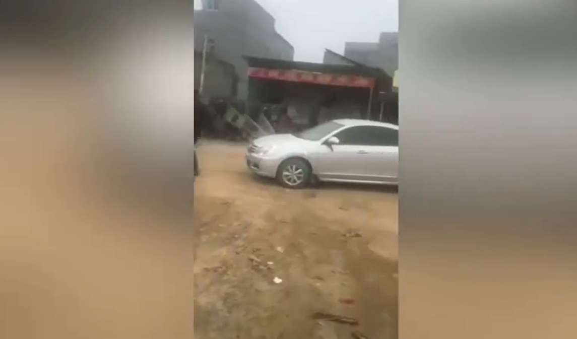 武漢肺炎隔離中心鄰近社區 福建爆發警民衝突