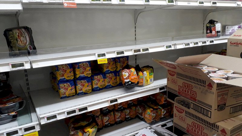 武漢肺炎衝擊／新加坡超市限購民生用品防囤貨