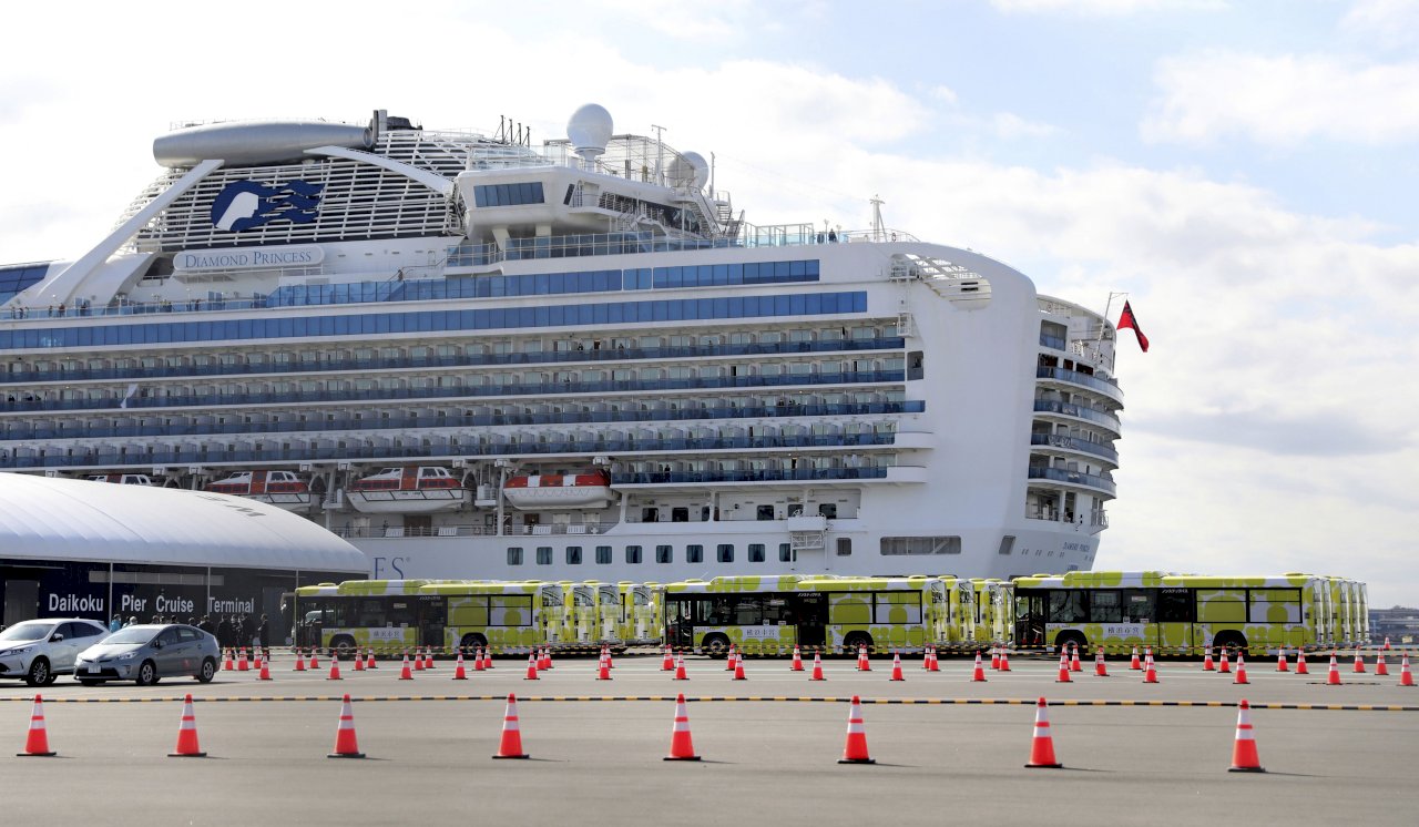 鑽石公主號停靠逾3個月後駛離橫濱港 前往馬來西亞