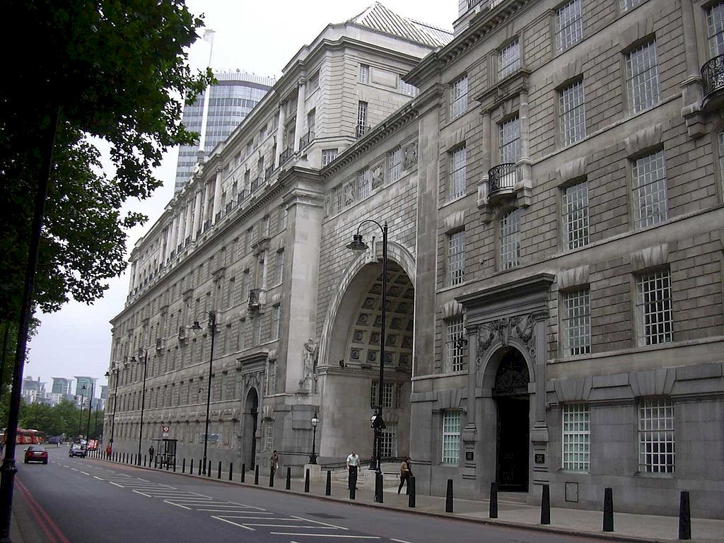 英MI5否認 對內政大臣隱匿情資