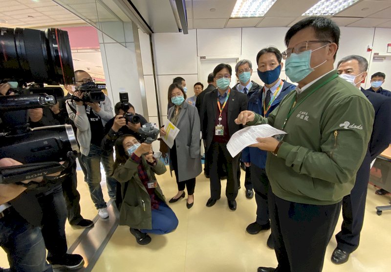 談機場防疫  林佳龍：台灣可成旅客最放心前來的國家