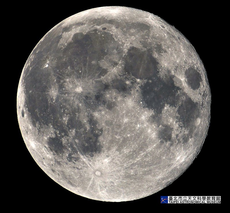 又大又亮年度第二大滿月 超級月亮晚間登場