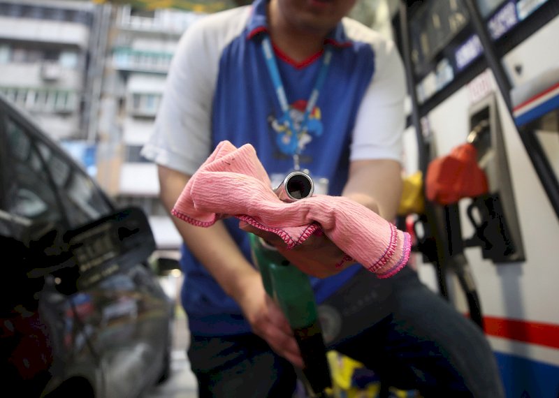 油價下跌加疫情衝擊 3月CPI年減0.01%