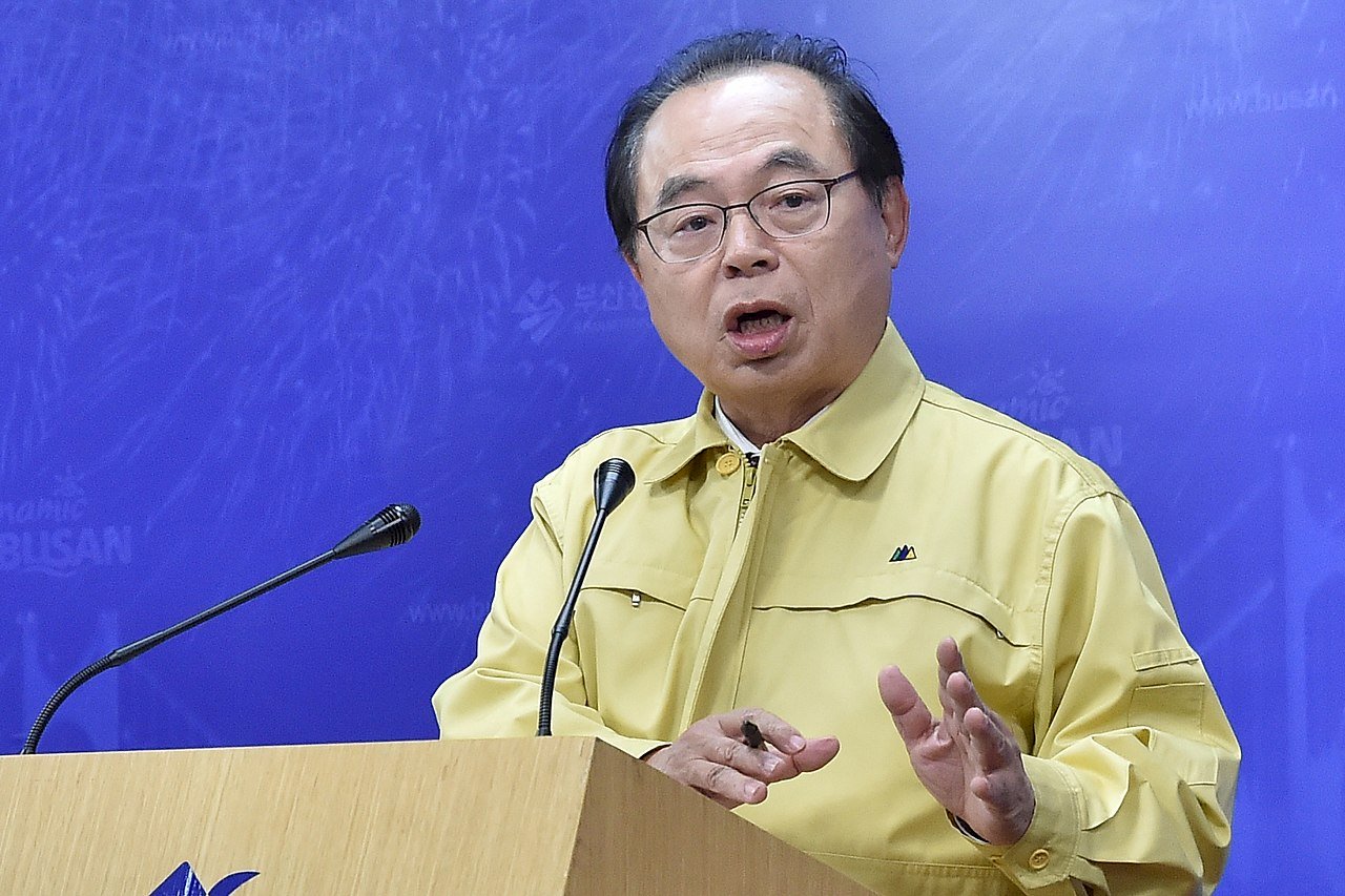 涉性騷擾女公務員 釜山市長引咎辭職