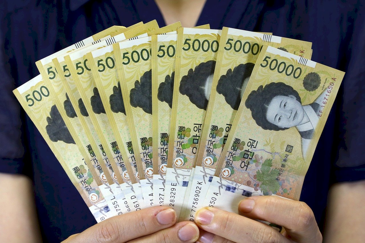 韓國27日起發放無薪假補助 一人最多領4萬