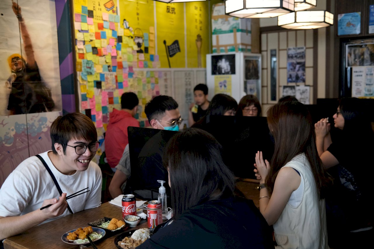 港區國安法影響 香港有餐飲店退出黃色經濟圈