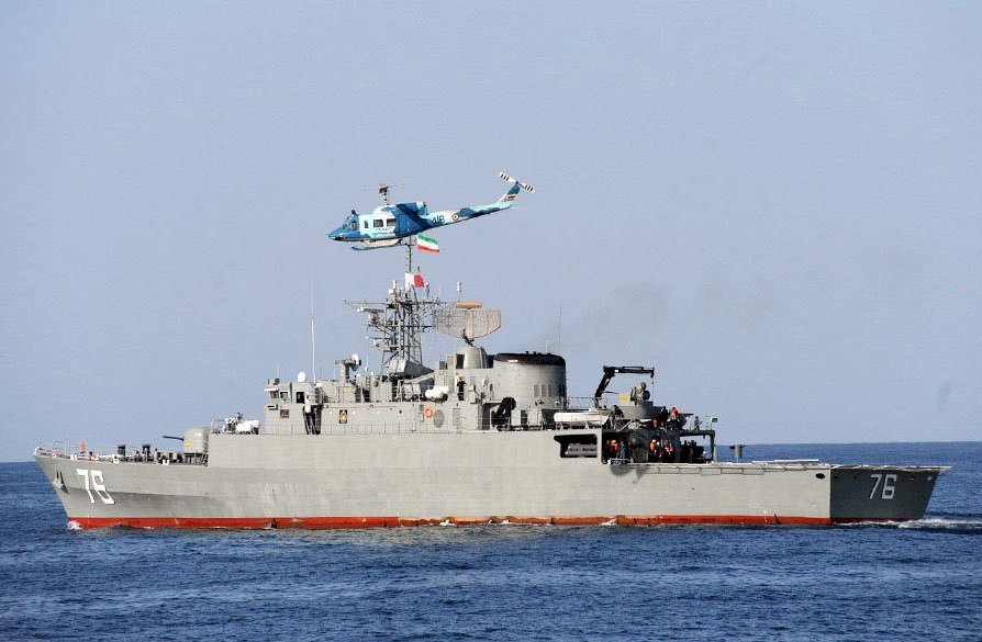 伊朗海軍演習誤擊自家艦 40人失蹤恐死傷慘重
