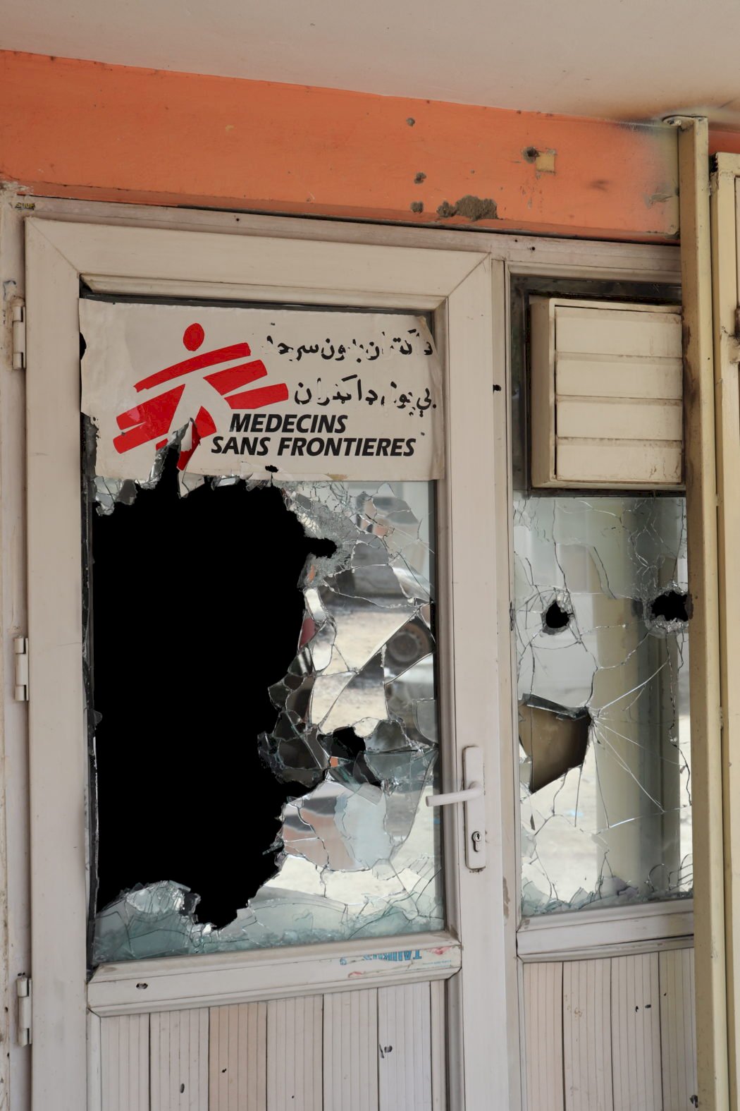 阿富汗醫院遇襲 MSF：暴徒前來殺產婦