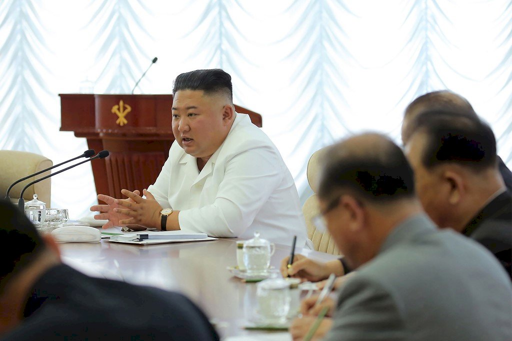 北韓官媒：金正恩暫停對南韓採軍事行動計畫