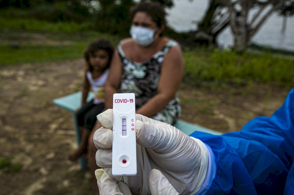 巴西24小時新增近4萬染疫確診 1374人病故