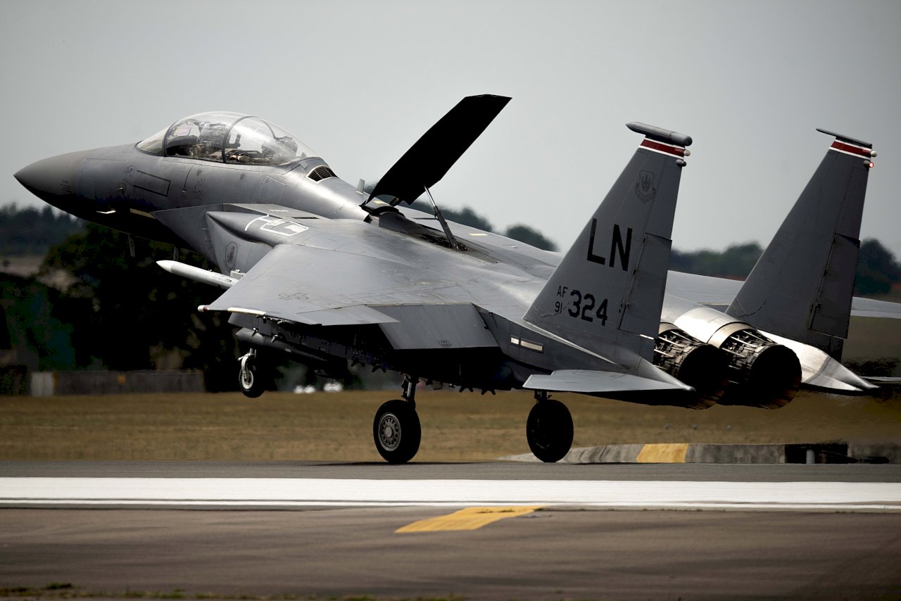 應對中國威脅 日政策轉彎決為駐日美軍維修F15、F16戰機
