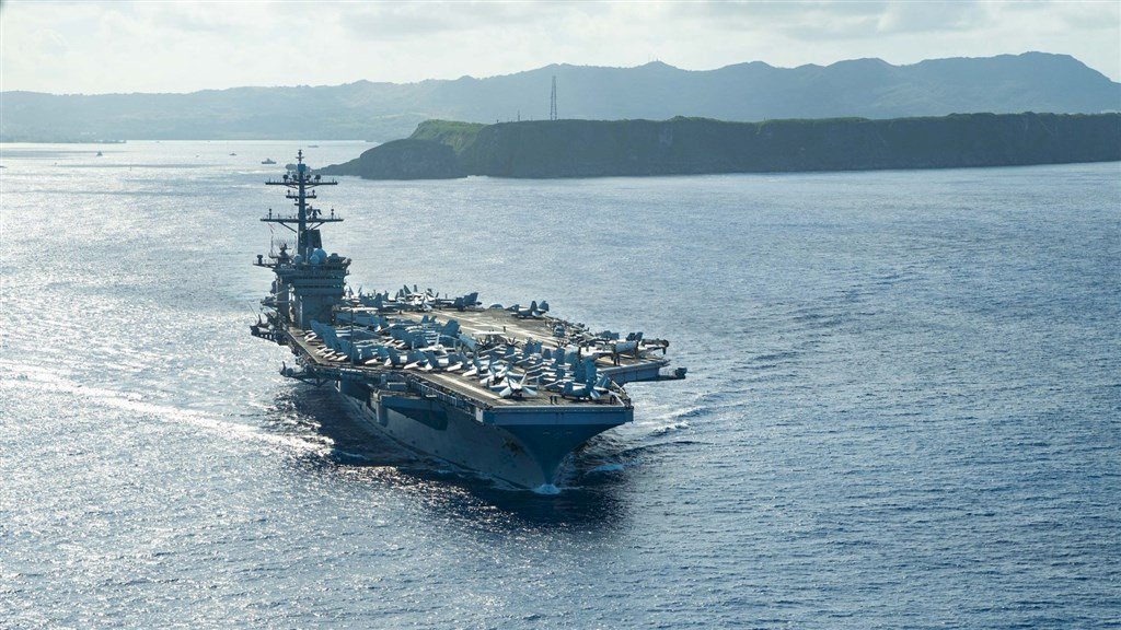 美海軍罕見出動兩航母打擊群 菲律賓海聯合演習
