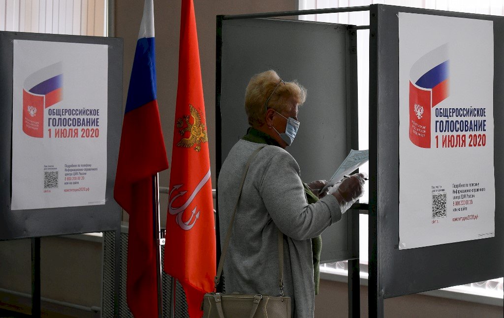 俄修憲公投完成近三成開票 74%選民挺憲改
