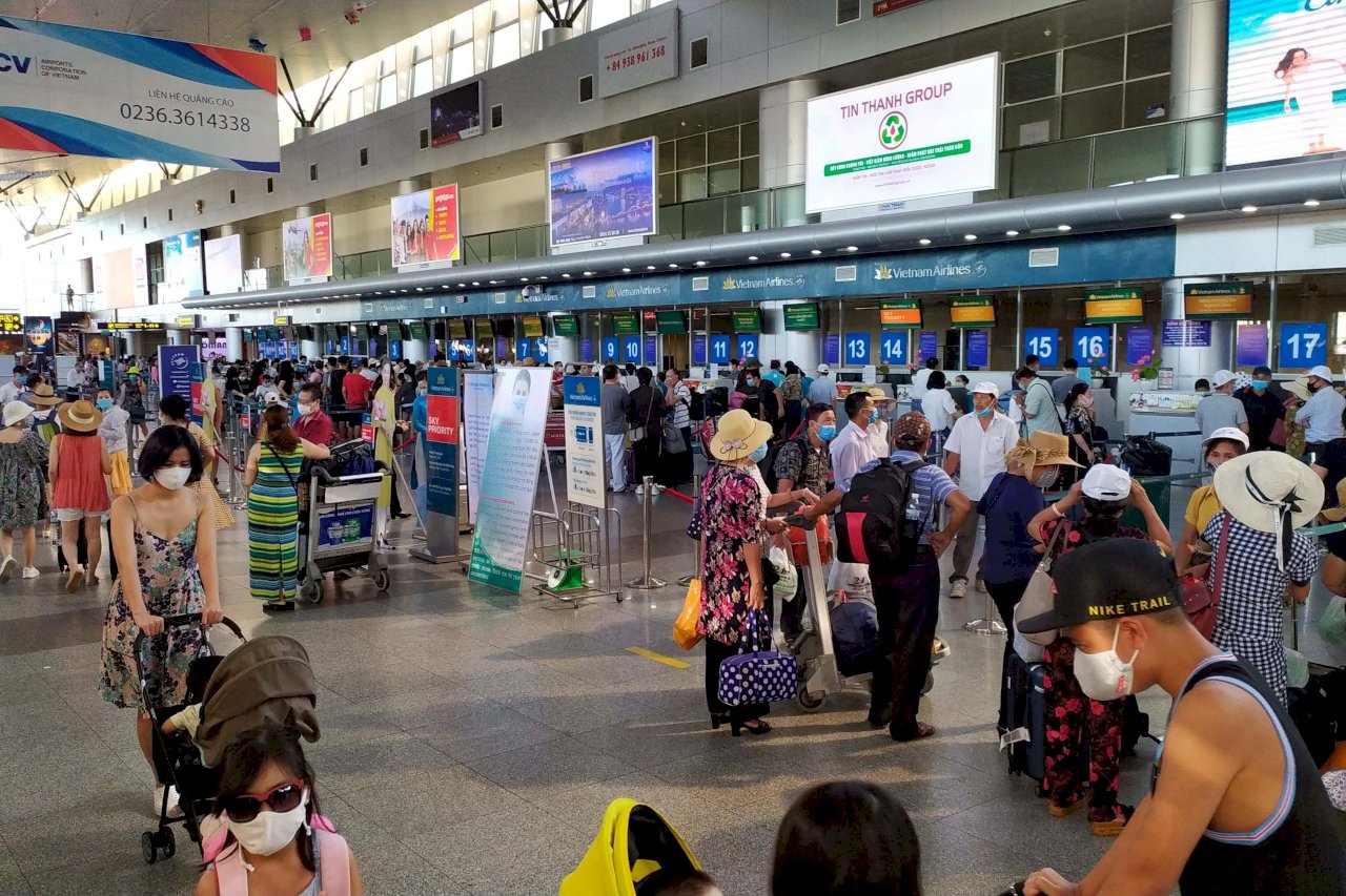 越南本土疫情升溫 暫止進出峴港航班