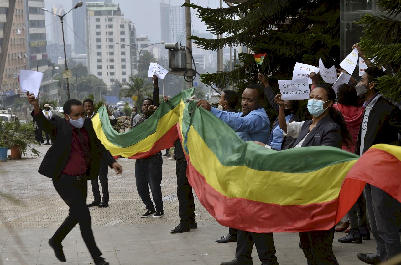 衣索比亞歡慶大壩將成 與埃及蘇丹水權紛爭未解