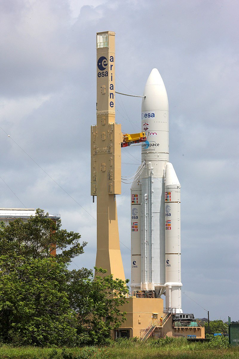 阿利安5型火箭成功發射 送2枚通訊衛星上軌道