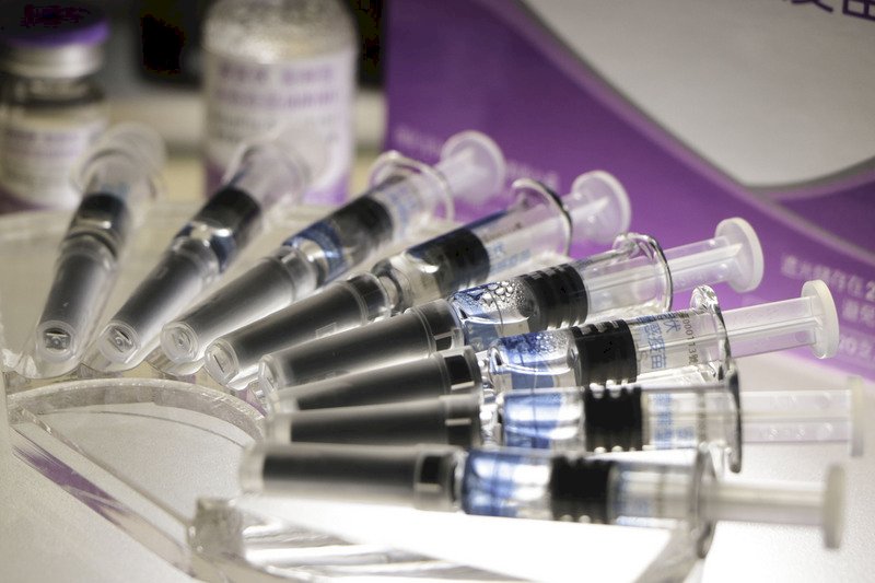 國光COVID-19疫苗  申請二期臨床試驗
