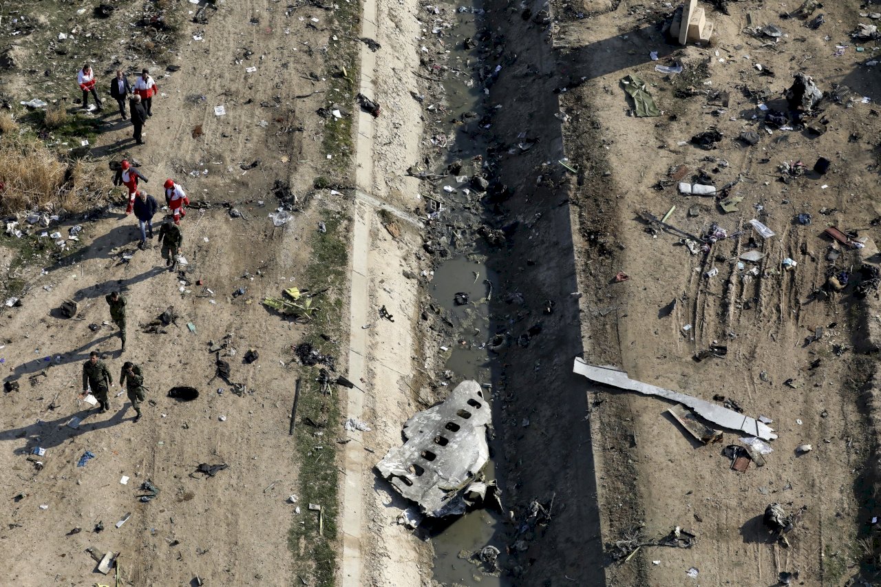 【更新】伊朗首度公布 烏克蘭客機在25秒內遭2枚飛彈擊中