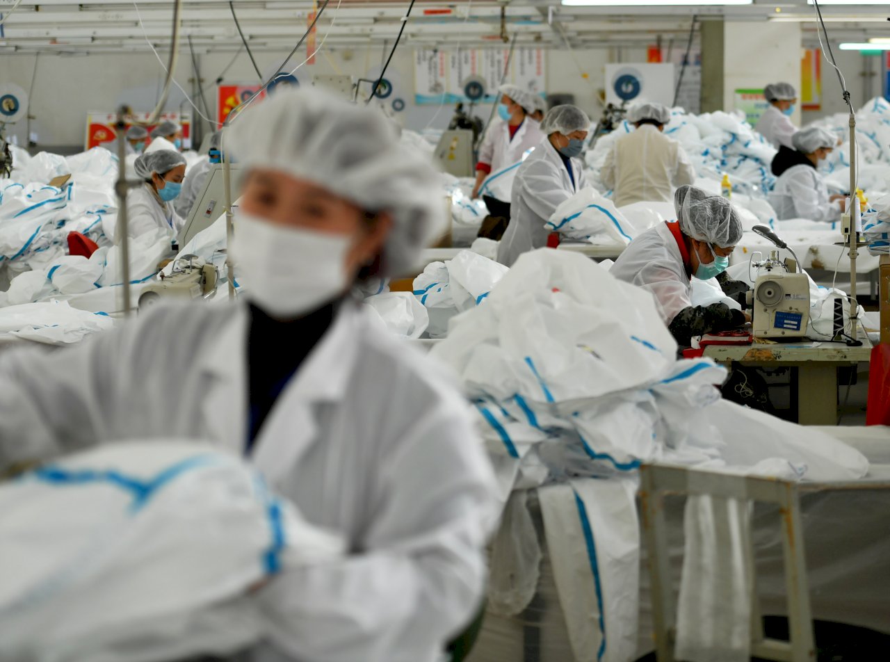 港媒：中國雙循環救經濟　民工小企業復甦牛步