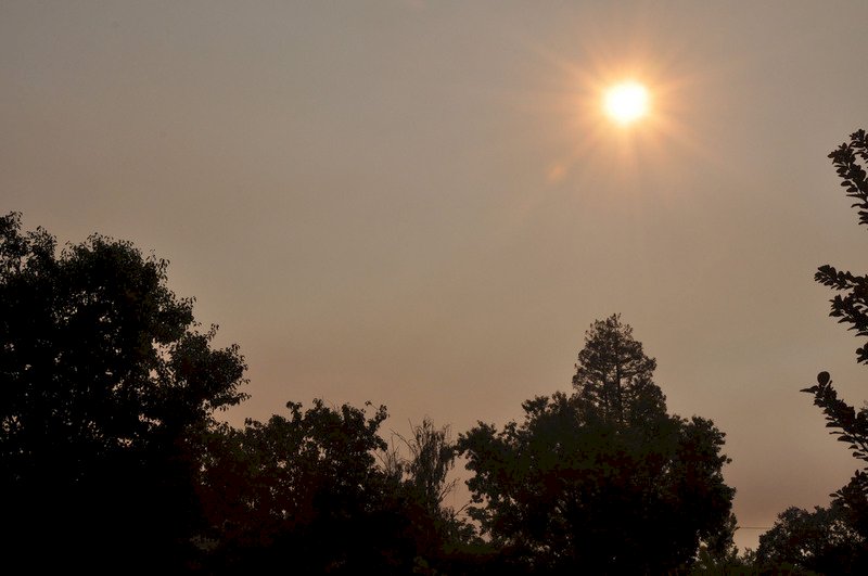 野火包圍 舊金山灣區空污嚴重危害居民健康