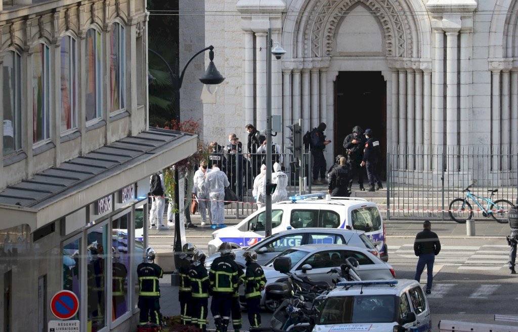 法國尼斯教堂遭持刀襲擊 已知3死多人受傷