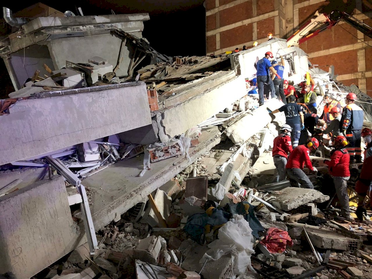 921助台救災 AKUT土耳其強震救出生還者