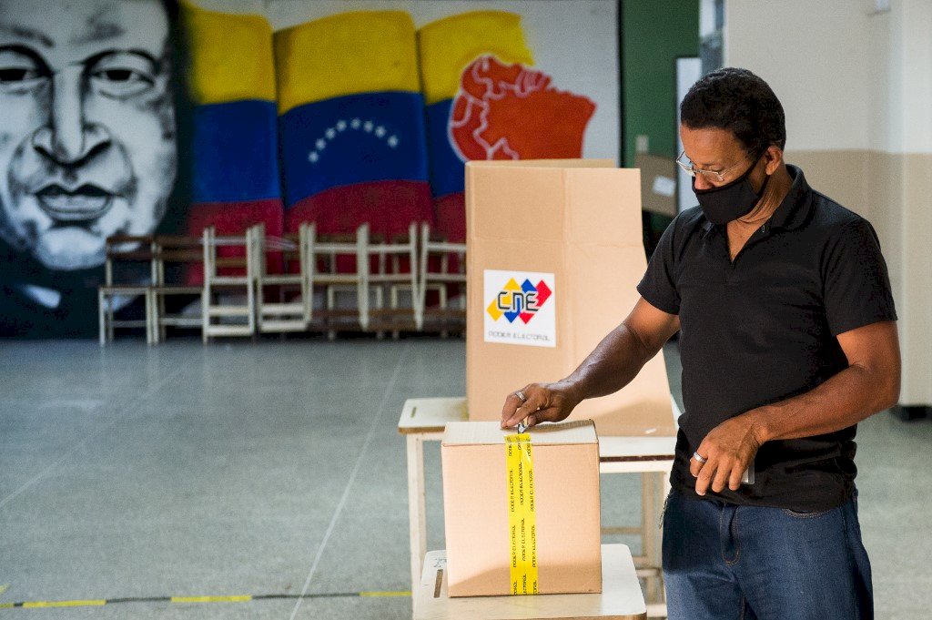 委內瑞拉國會大選 蓬佩奧痛批一場騙局
