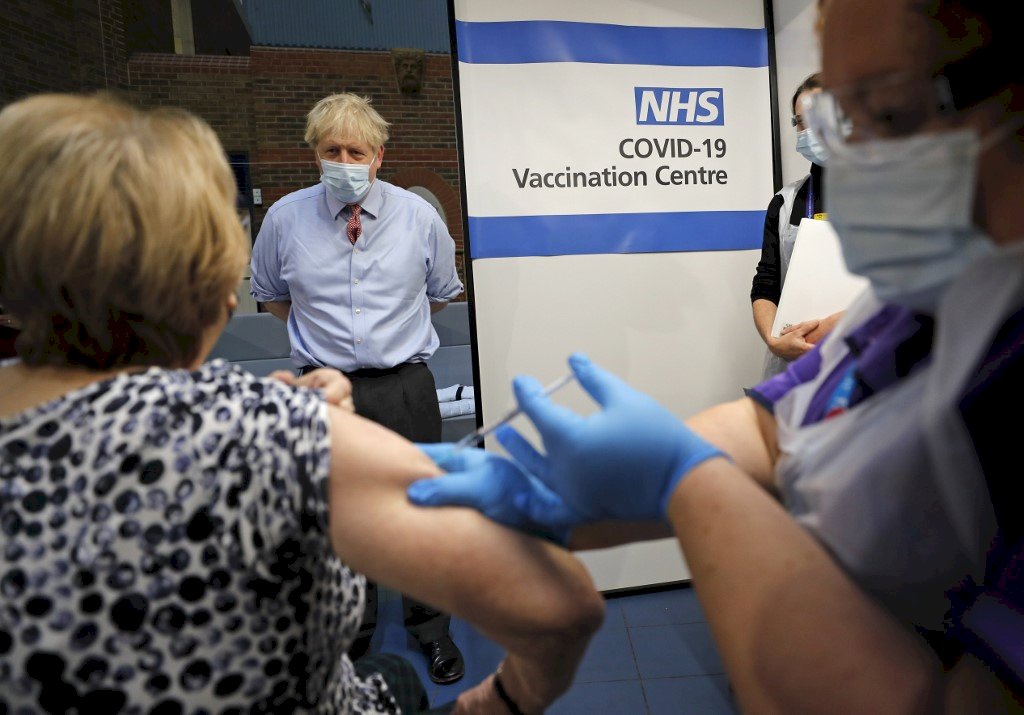 英相：英國所有成年人 7月底前接種首劑疫苗