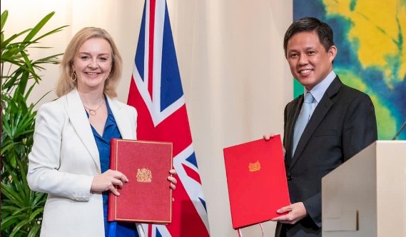 英國與新加坡簽自貿協定 與歐盟談判步履蹣跚