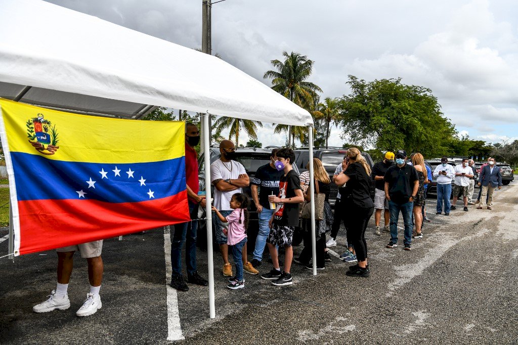 推翻馬杜洛 委內瑞拉反對派結束公眾諮詢